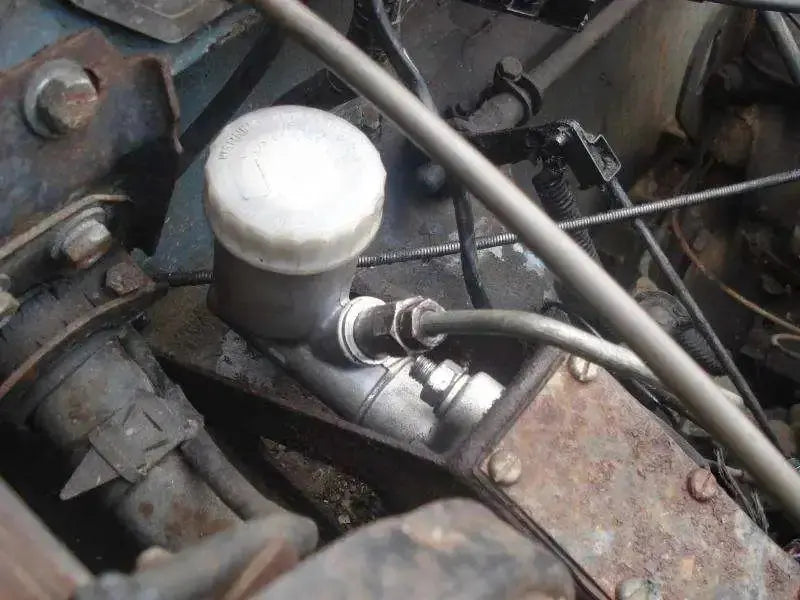 Landrover Defender 300 TDI Clutch Hose