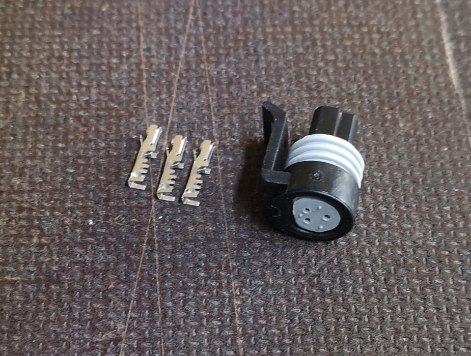 Delphi 3 Pin Pressure Sensor Connector